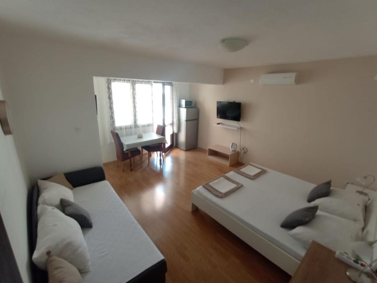 Valentino Appartement Makarska